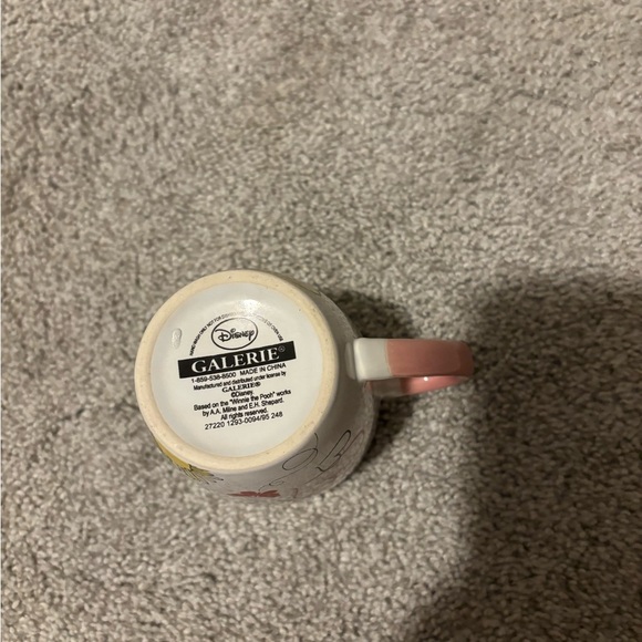 Disney Winnie-the-Pooh, Pink and White Mug 8OZ Small - Picture 4 of 4